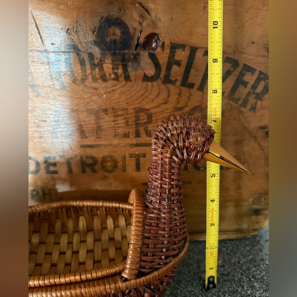 Vintage Wicker Duck Nesting Baskets - Picture 5 of 7